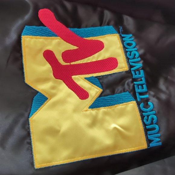 🍋✨Rare 1980s vintage satin Mtv bomber jacket size small - Picture 3 of 9